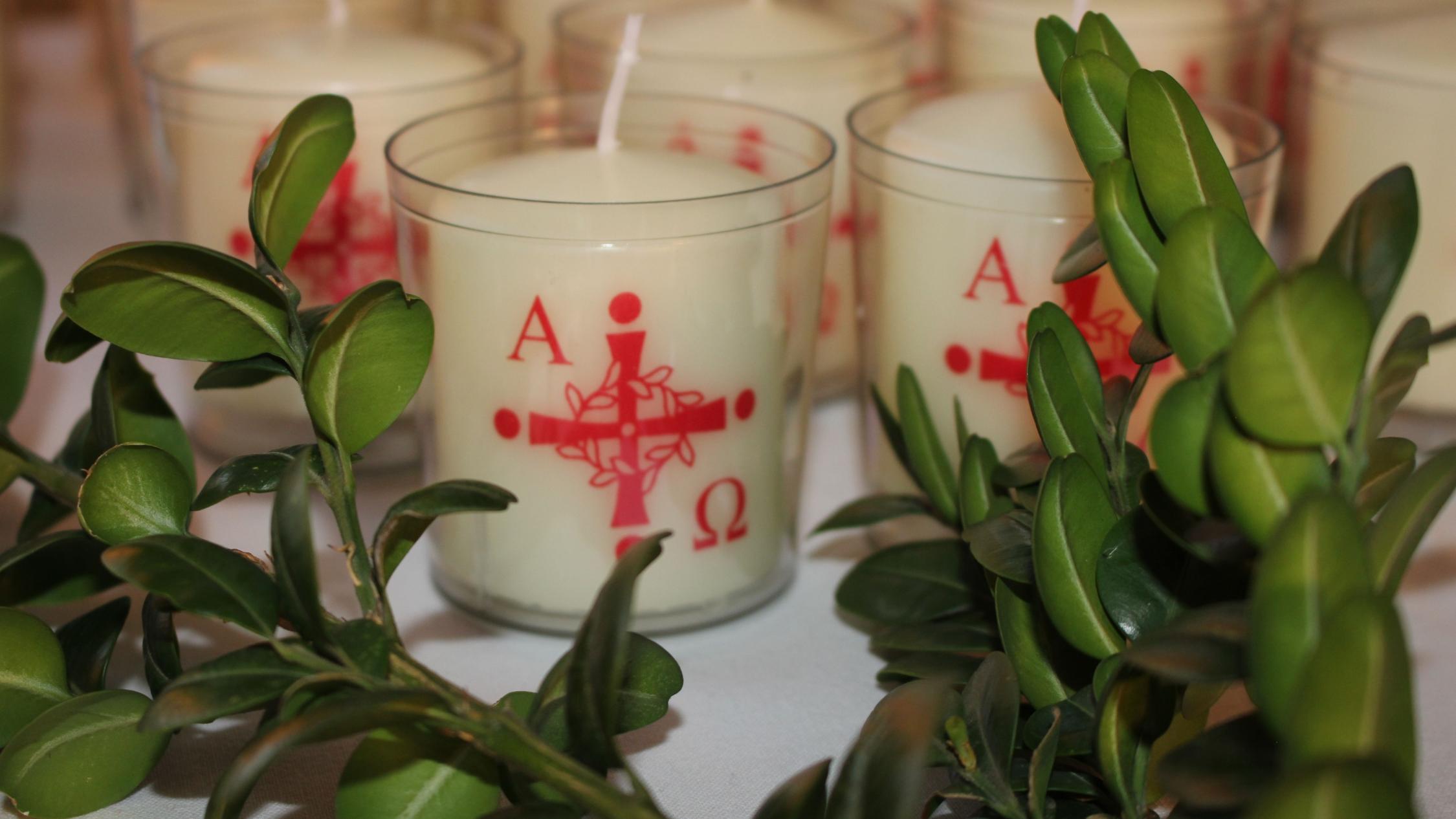 Osterkerzen Palmen Karwoche